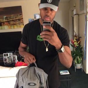 Meet your Posher, Eddy